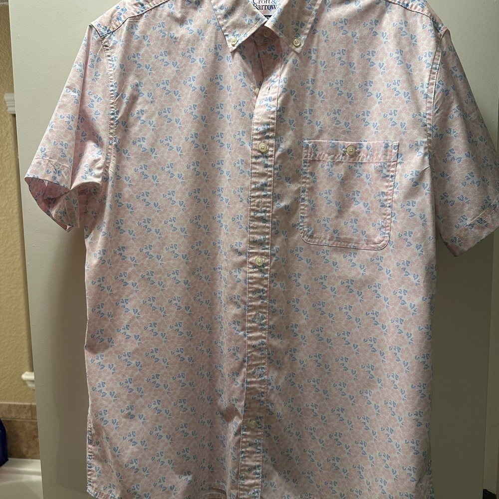Croft & Barrow Light Pink Floral Button Down Shirt